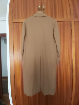 Abrigo pura lana virgen camel. 52