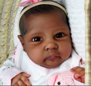 Bebe reborn morenita