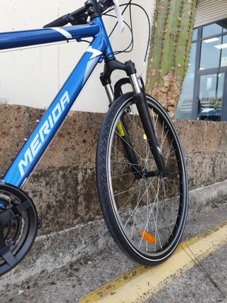 Bici treking, ciudad, 