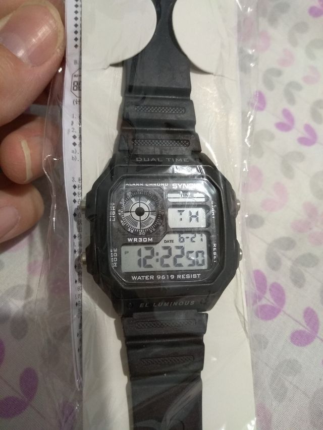 RELOJ estilo Retro NUEVO