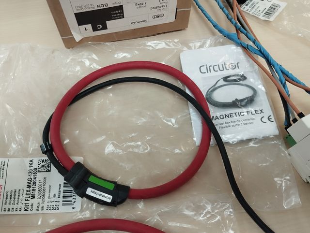 Contador eléctrico trifásico Flex