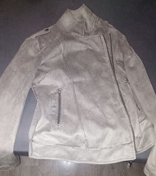 Chaqueta motera Guess talla L