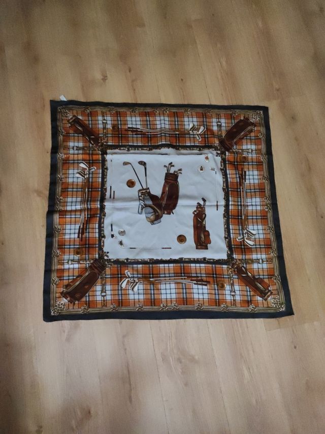 8 PAÑUELOS  LOS MAS GRANDES  1 METRO 15 CENT