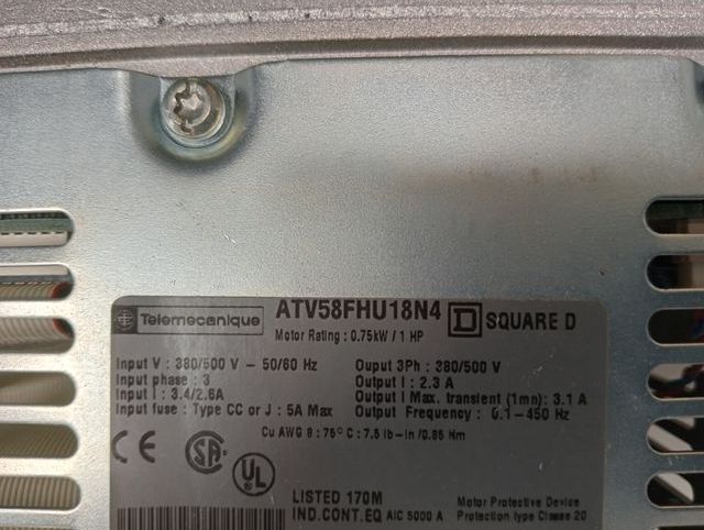 Variador frecuencia trifasico 0,75kw