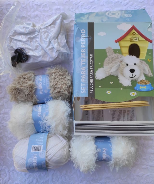 Peluche de perro para tricotar