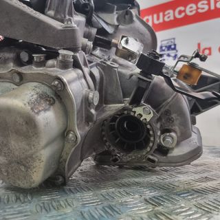 Caja de cambios Opel Astra H F17C394