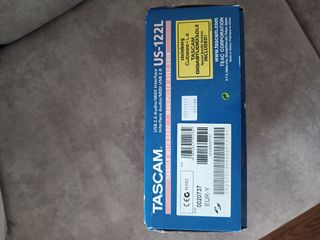 TASCAM US-122L