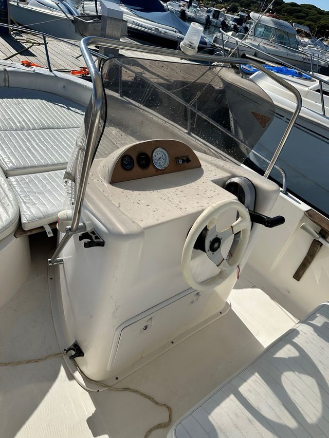 ALQUILER EMBARCACIÓN MARINELLO 17 OPEN