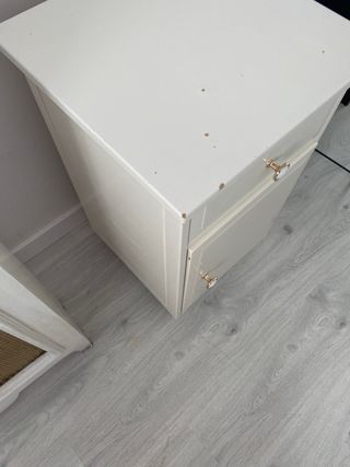 Mueble auxiliar puerta