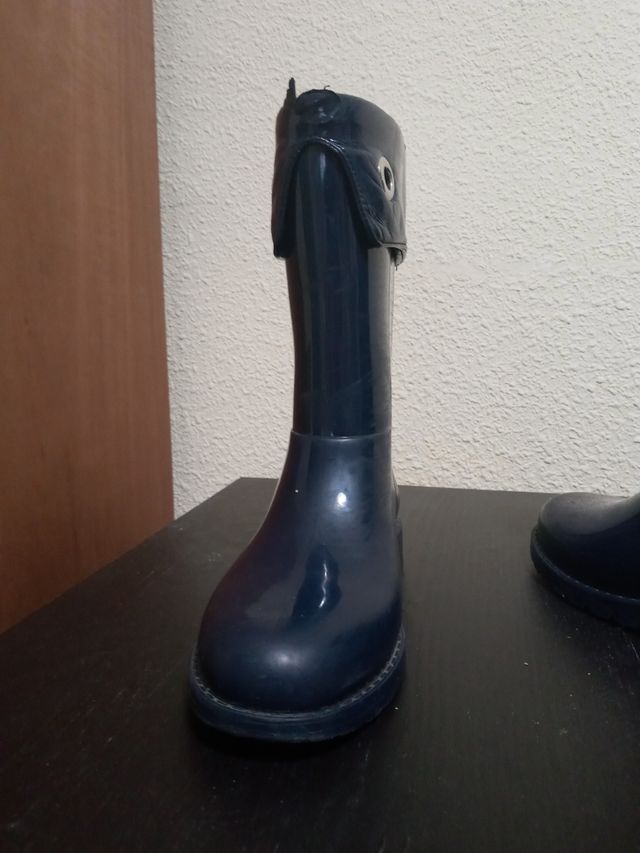 Botas de agua. Talla 32