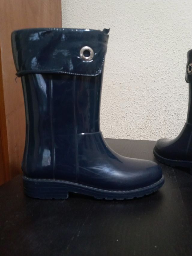 Botas de agua. Talla 32
