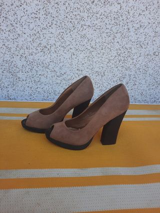 Scarpe aperta da indossare sia estate/inverno