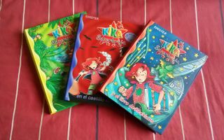 3 Libros Kika Superbruja.
