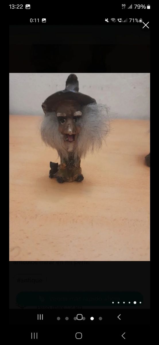 Lote Figuritas Abuelitas, 15 euros.