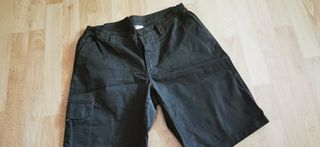 bermudas color verde militar L  w 34