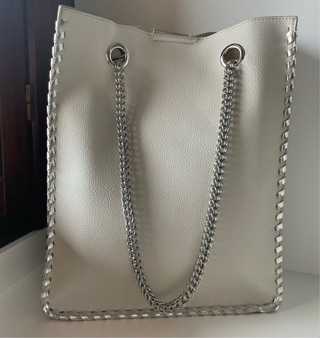 Bolso Blanco Roto Zara