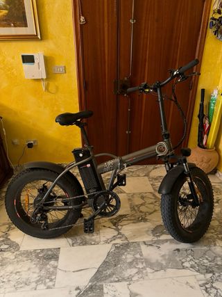Bicicletta a pedalata assistita Smartway M1 Plus