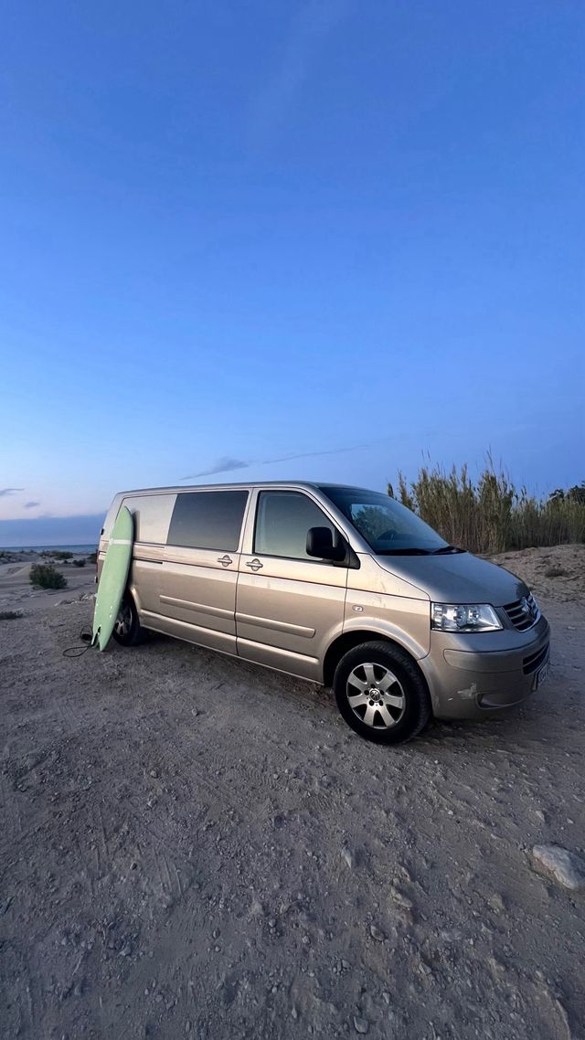 Alquiler Furgoneta Volkswaguen CAMPER