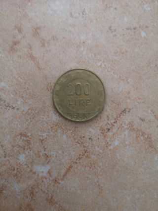 Moneta 200 lire 1988