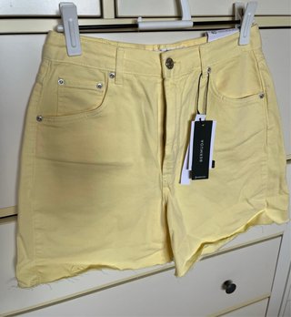 Bermuda stradivarius 40