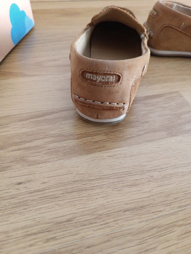 Mocasin niño núm 33