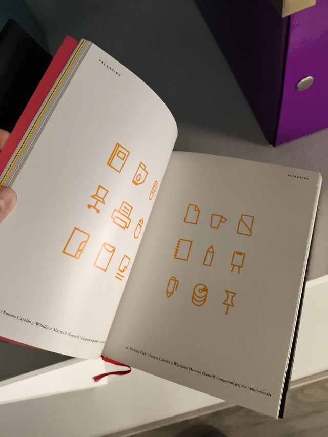 Libro mute, solo pictogramas