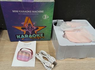 Mini karaoke altavoz micrófono