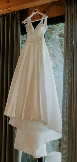 Vestido de novia / pubilla Aire Barcelona