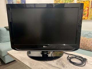TV LG 32LT75 32”