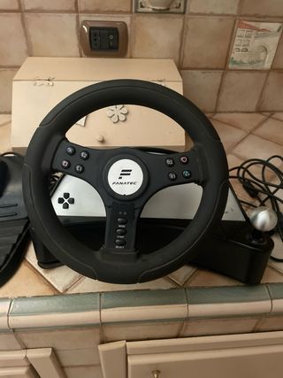 volante e pedali fanatec speedster2 playstation