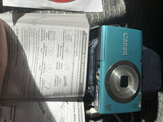 Canon Pover shot A 2400 IS