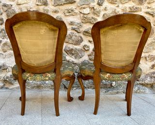 Especiales sillas Luis XV de recibidor en madera