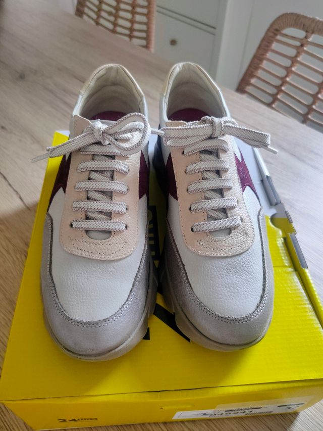 Zapatillas 24 hs cuero legitimo