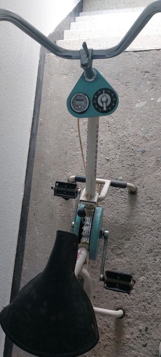 Bicicleta estática Cyclostatic