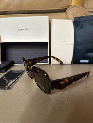 Occhiali da sole Prada