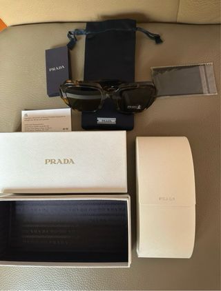 Occhiali da sole Prada