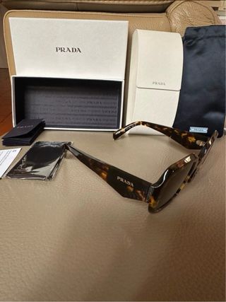 Occhiali da sole Prada