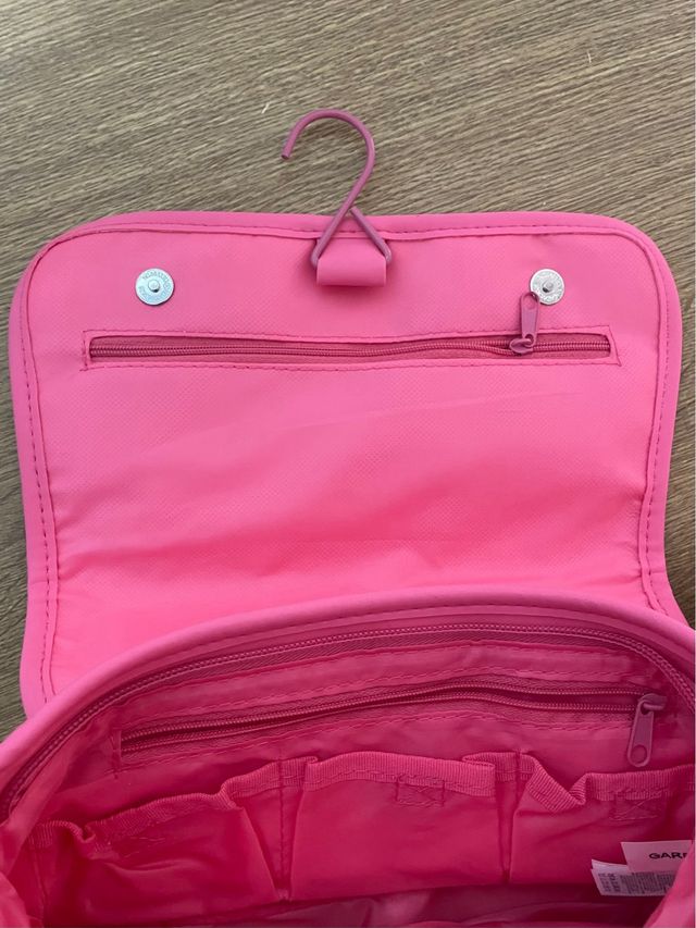 Neceser rosa de Garfield con etiqueta, sin usar