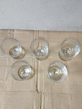 5 bicchieri da acqua 