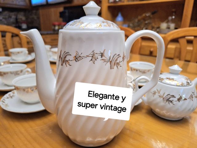 Antigüedades. Juego café Royal Gijón