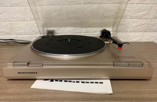 Bellissimo Giradischi Marantz TT130