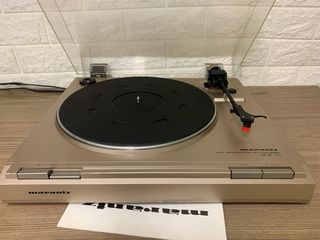 Bellissimo Giradischi Marantz TT130