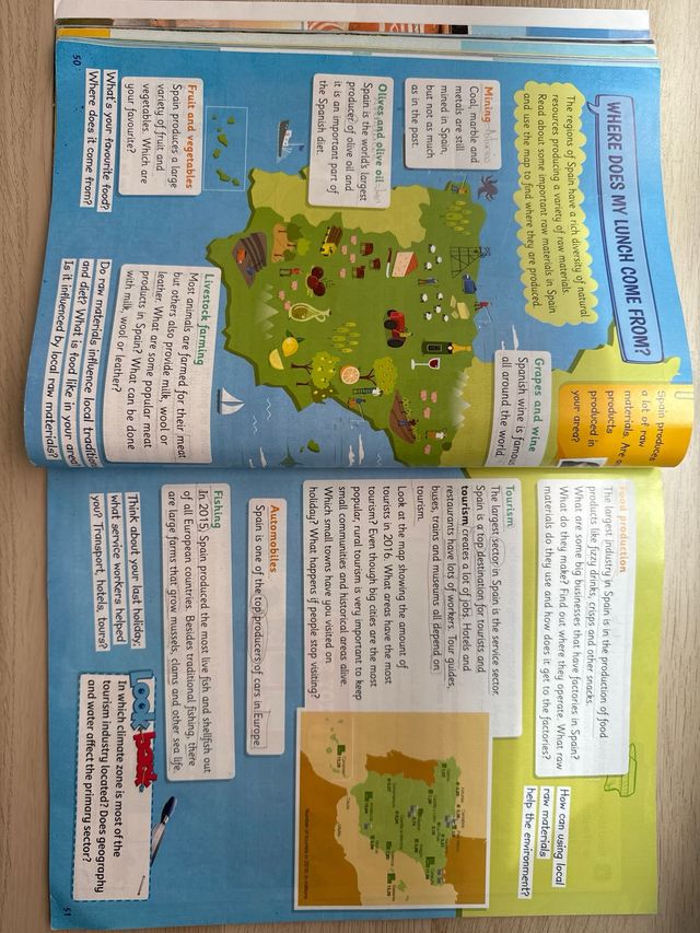 Cambridge social science 4 ISBN 978-84-1322-624-8