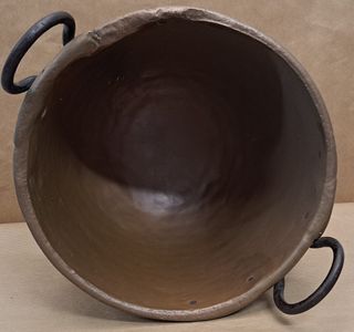 Antigua olla de cobre siglo XIX