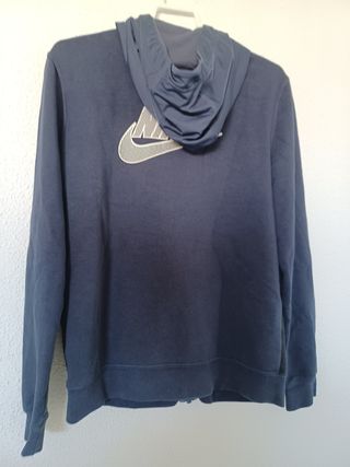 Sudadera Nike talla 147-158cm.