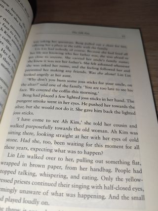 A Time of Waiting. Oxford bookworms.