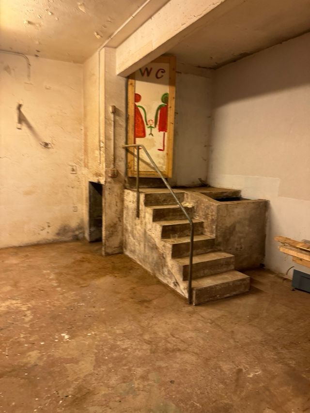 Local/Oficina en venta o arquiler  692 06 10 12