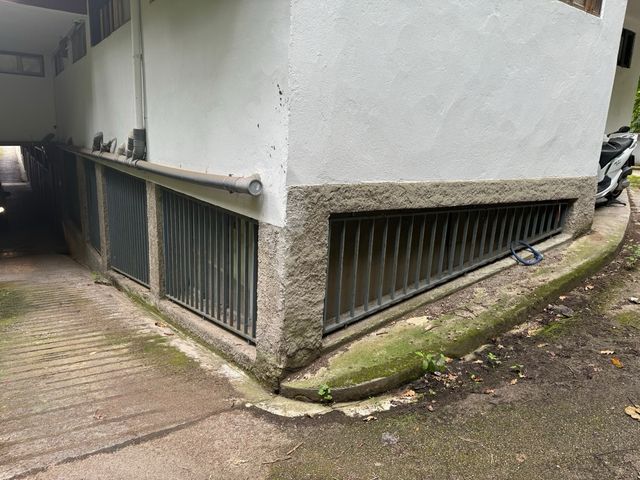 Local/Oficina en venta o arquiler  692 06 10 12