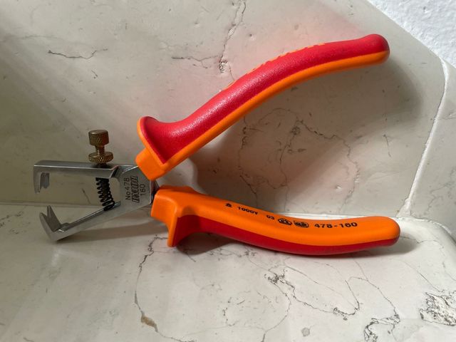 Pinza spellafili Unior 