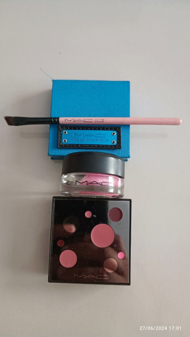 MAC Set de maquillaje labial + neceser
